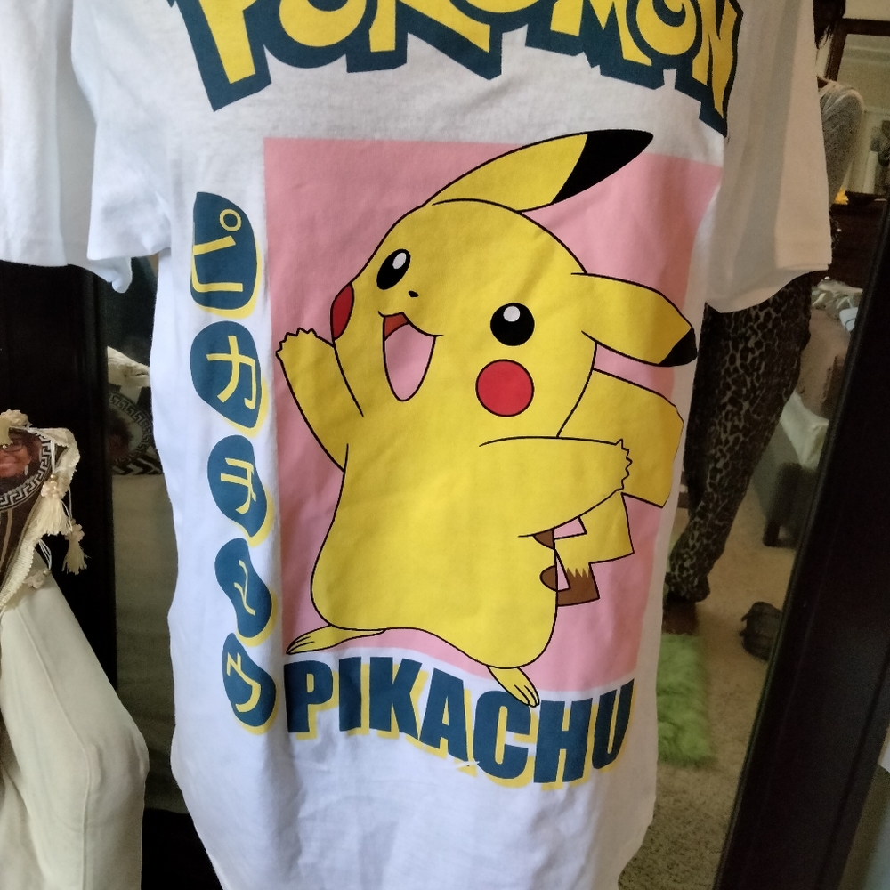 Tee - Picture 4 of 7